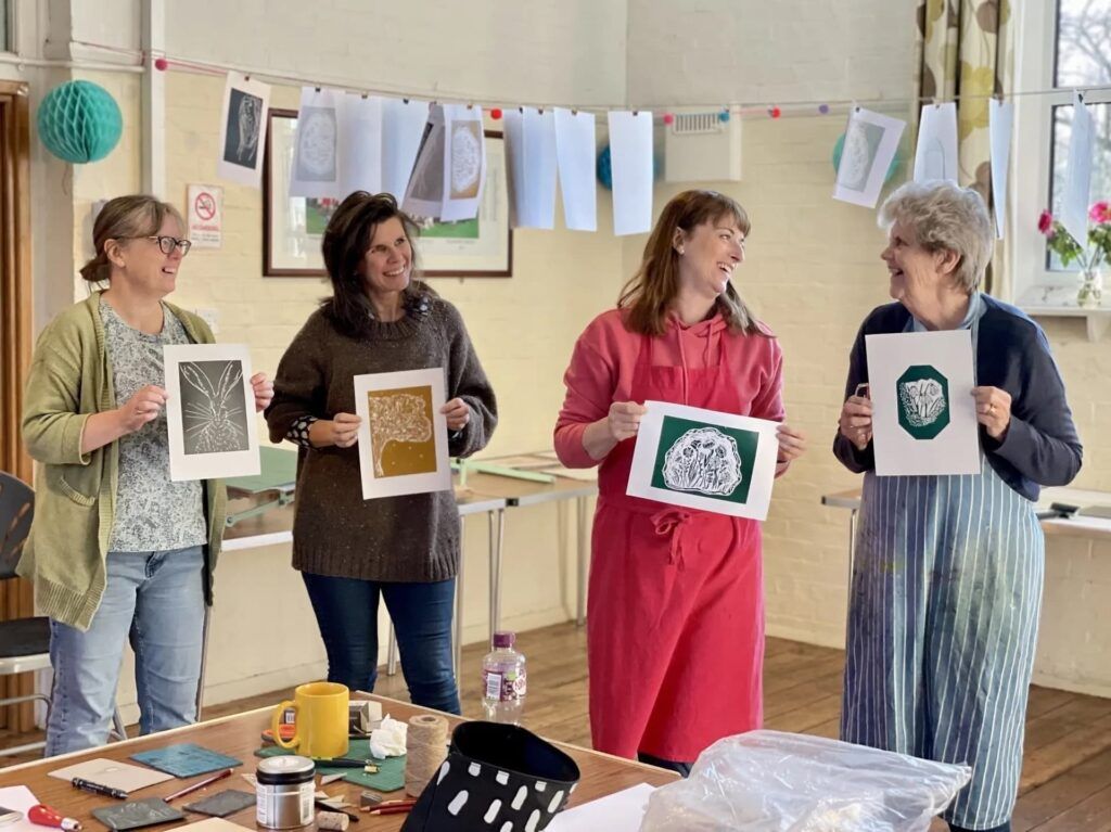 Printmaking workshops in Devizes, Wiltshire with Hannah Cantellow Printmaker