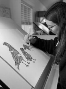 Pia Elliot - Artist Drawing